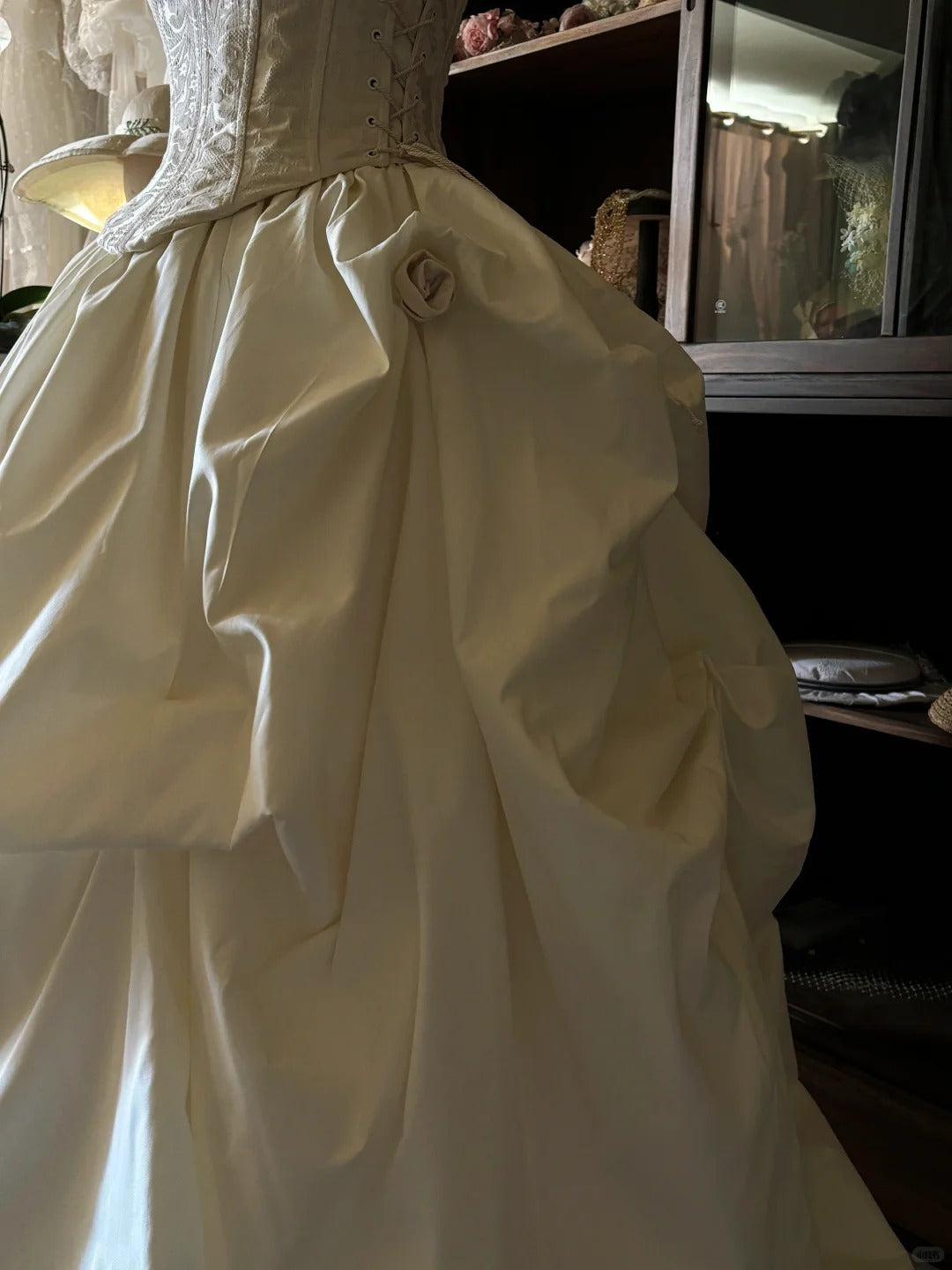 Elegant white one-shoulder 3D floral corset fluffy floor-length wedding dress