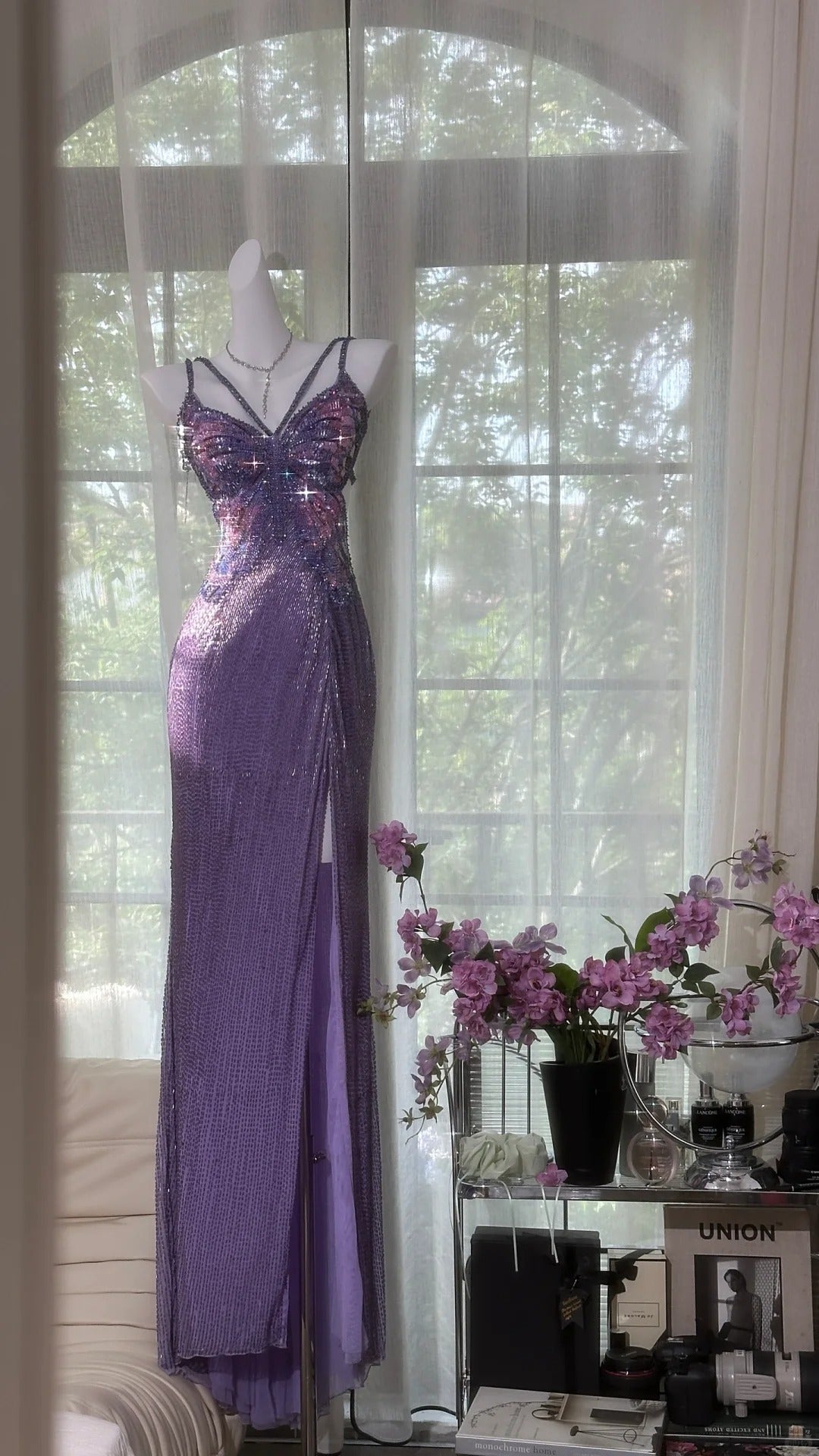 Vintage Purple Strap Chiffon Halter Back High Slit Beaded Evening Gown Prom Dress P3251