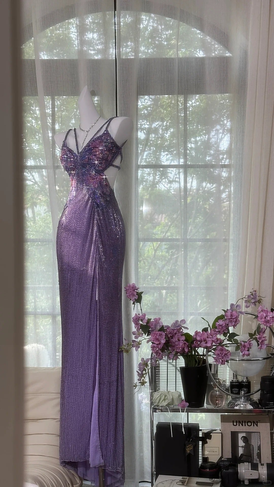 Vintage Purple Strap Chiffon Halter Back High Slit Beaded Evening Gown Prom Dress P3251