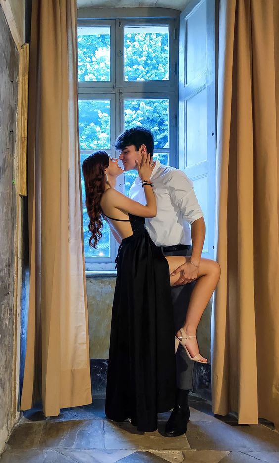 Sexy A line Halter Party Dresses Slit Black Long Prom Dresses