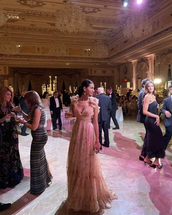 Sexy A line Floral Long Open Backs Party Prom Dresses