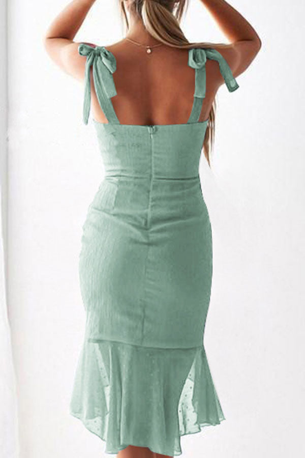 Knot Shoulder Sleeveless Ruffled Dress