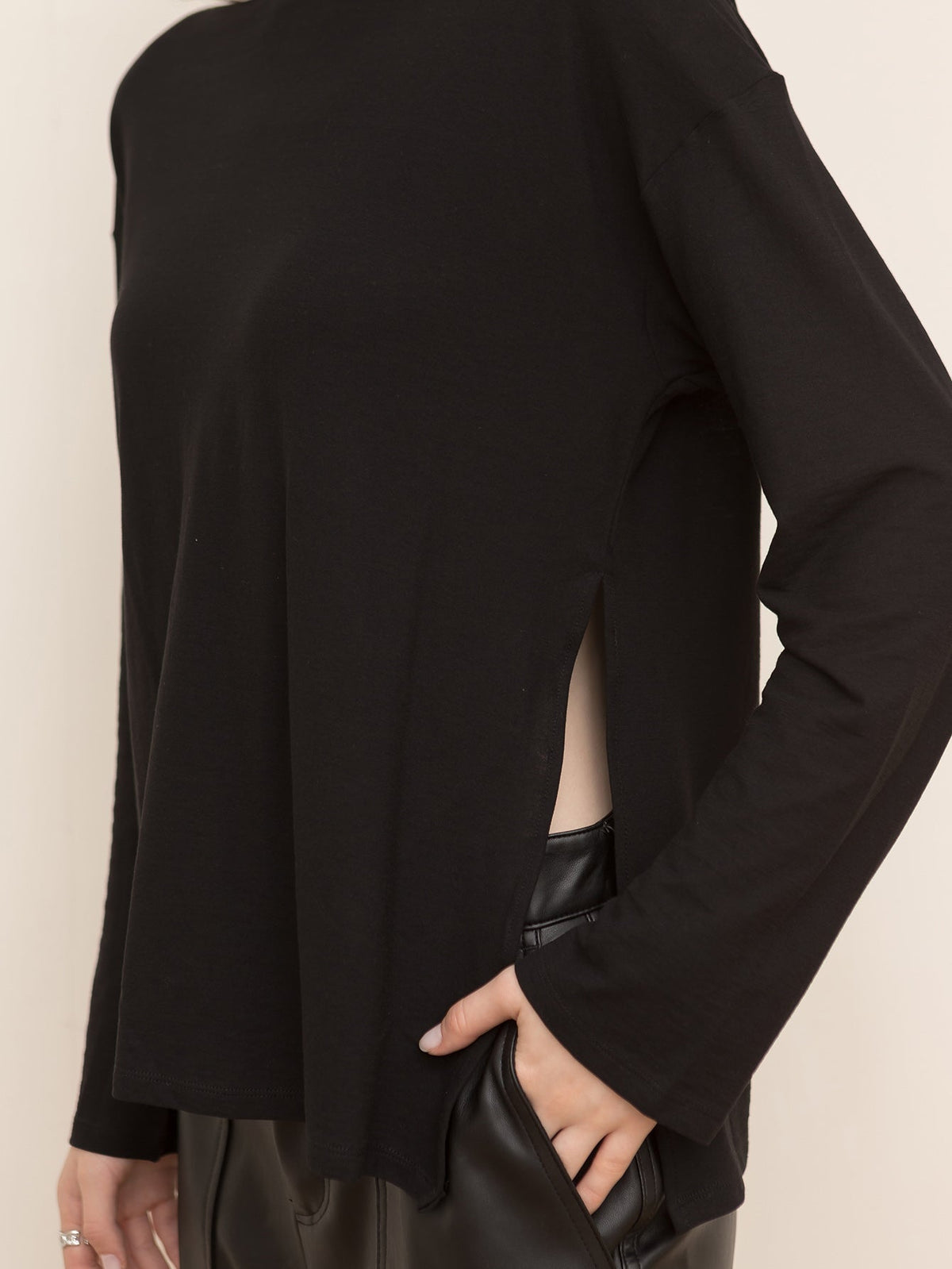 KittenAlarm - Pure cotton round neck long sleeve crop top