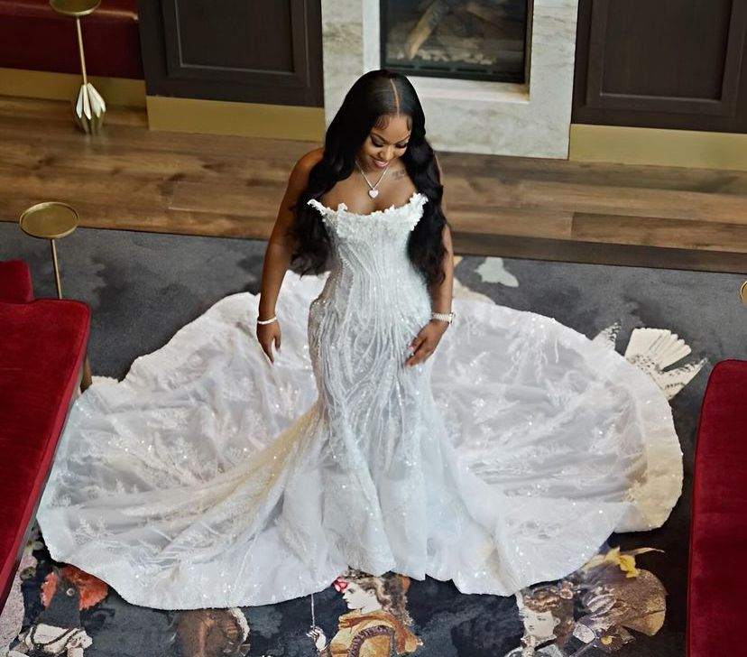 Pretty Strapless White Tulle Lace Appliques Beaded Mermaid Evening Dress Long Prom Dresses D1132