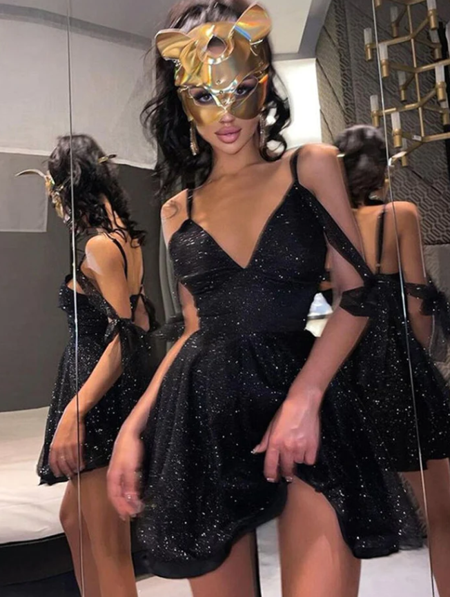 SEXY V NECK STRAPLESS HOMECOMING DRESS - Fashionpara