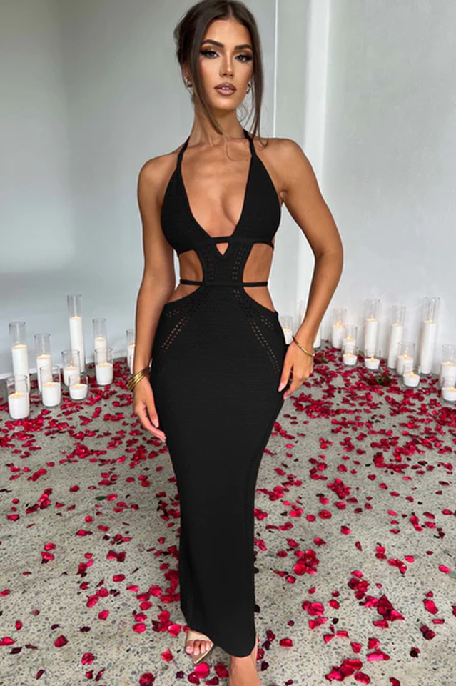 Arabella Elegant Maxi Dress