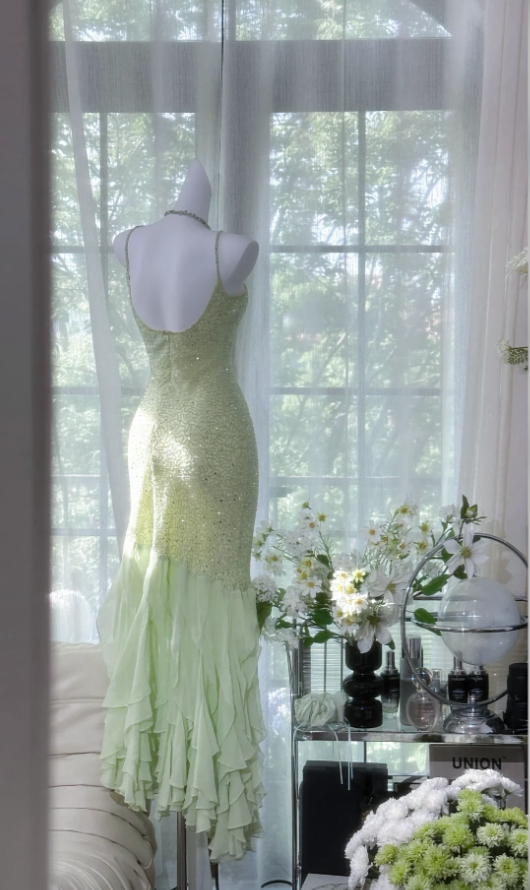 Pretty Spaghetti Straps Light Green Chiffon Beaded  Ruffles Mermaid Evening Dress Long Party Dress D1555