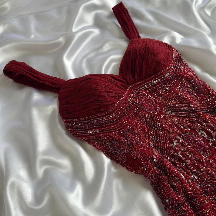 Gorgeous Red V NecK Tulle Sequin Beaded Mermaid Long Evening Dress Formal Birthday Party Dress D1480