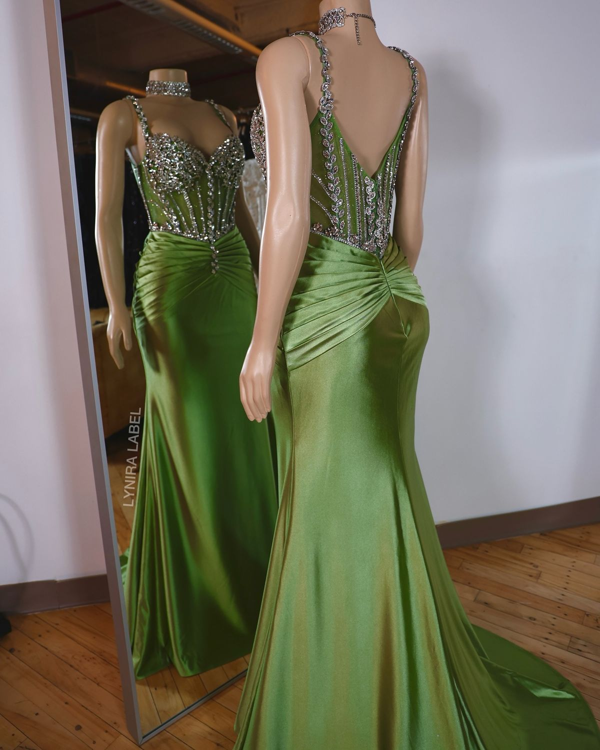 Sparkly Spaghetti Straps Green Satin Beaded Pleated Mermaid Evening Dress Long Wedding Guest Dress D1297