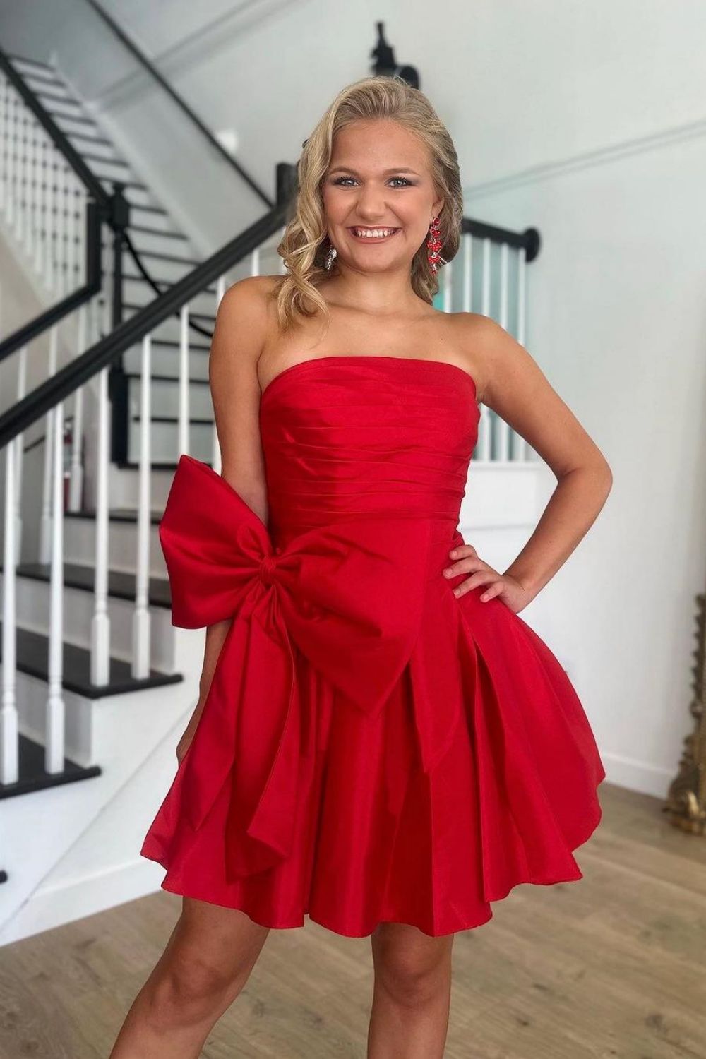 Red A Line Strapless Short Satin Homecoming Dress With Bow-knot