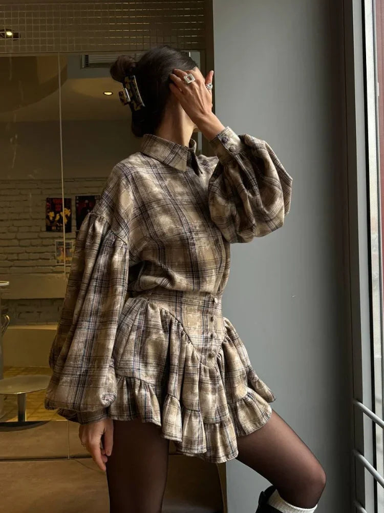 Retro Lapel Loose Bishop Sleeve Blouse