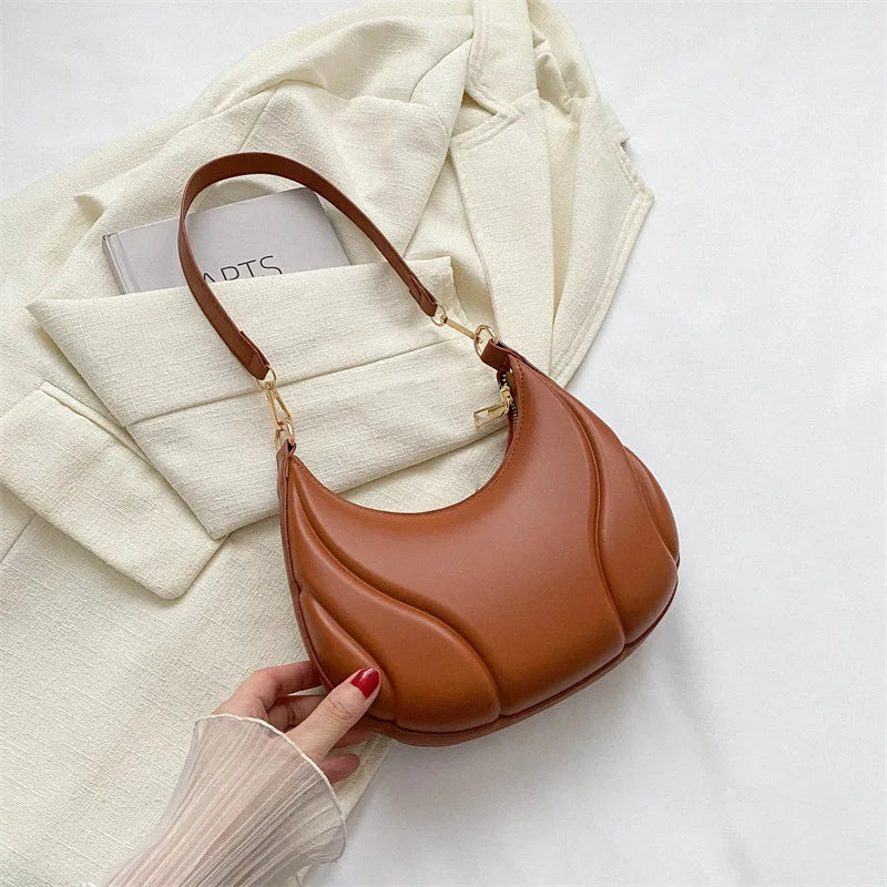 Retro Solid Color Saddle Leather Shoulder Bag