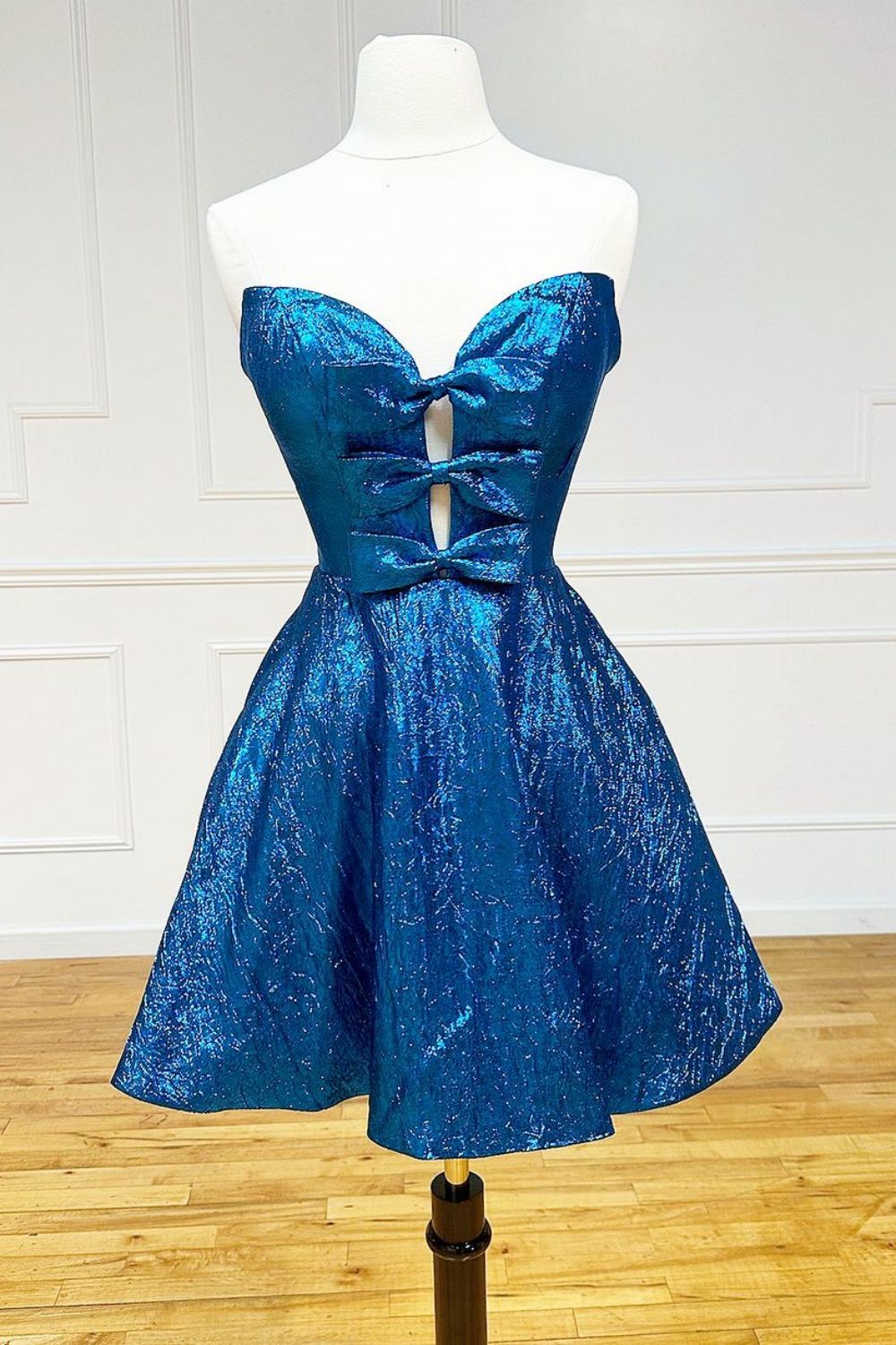 Royal Blue A-Line Strapless Short Glitter Homecoming Dress With Bowknot - Fashionpara