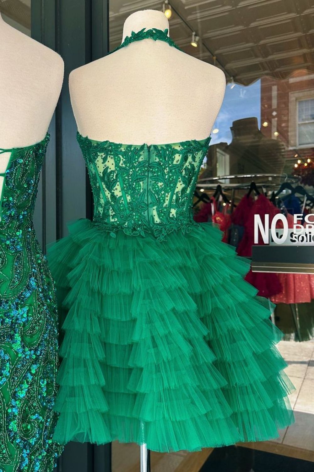 Royal Blue A-Line Halter Short Tulle Homecoming Dress With Appliques