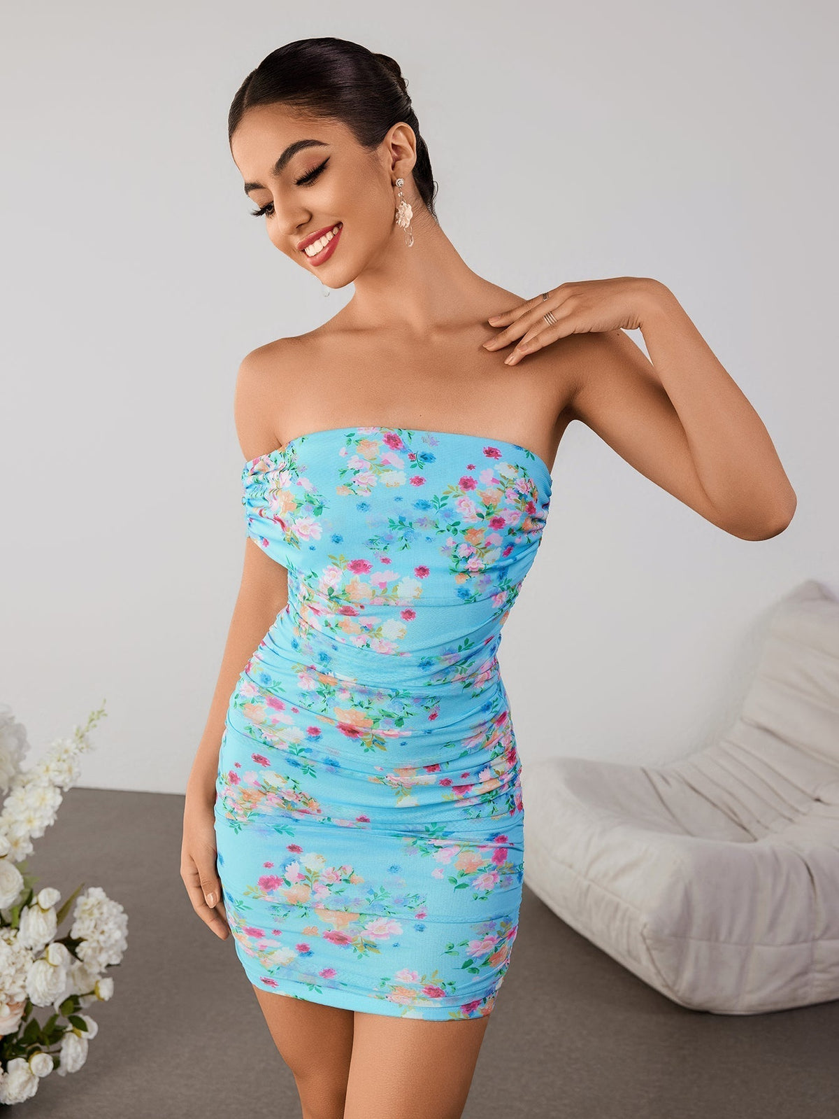 Floral Mesh Off Shoulder Ruched Bodycon Mini Dress - View 4