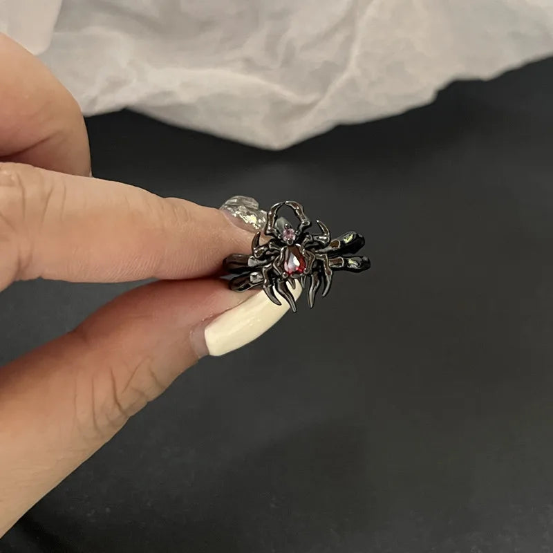 Antique Seraphic Silver Gothic Band