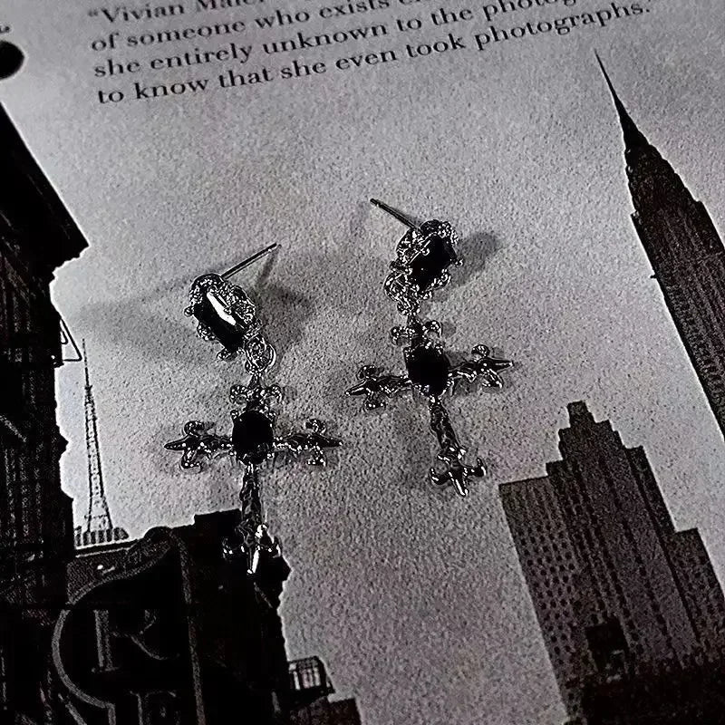 Metal Punk Dark Sword Dagger Stud Earring