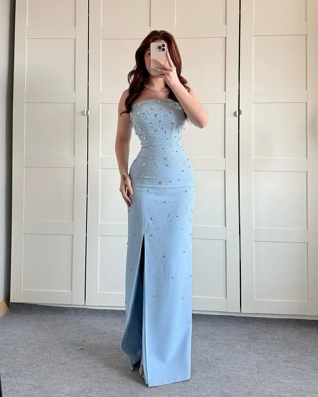 Customized Saudi Evening Dresses Floor Length Strapless Prom Dresses Formal Women Party Gowns Beads Crystals Maid of Honor Dress