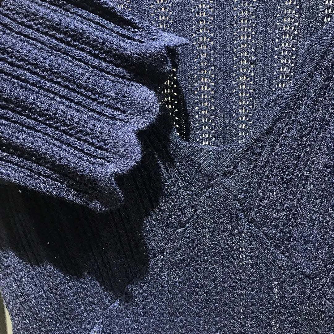 Slim V-Neck Knit Sweater Tee 3