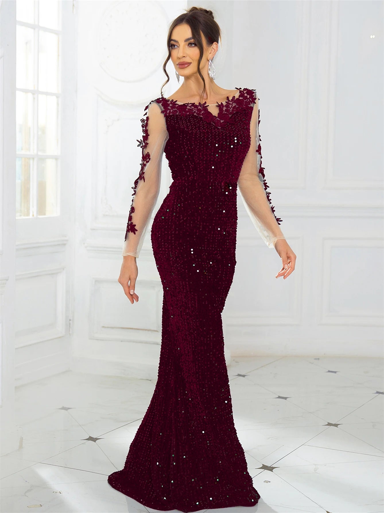 Elegant Backless Velvet Lace Evening Dress for Special Events - Fashionpara