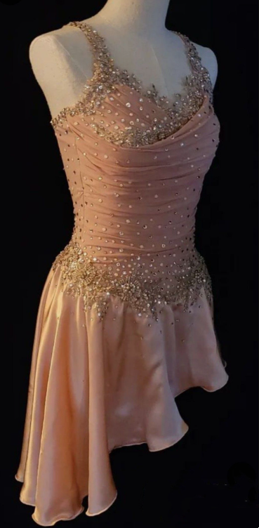 Spaghetti Straps V Neck Elegant Pink Satin Beaded Short Prom Dress Homecoming Dress D606