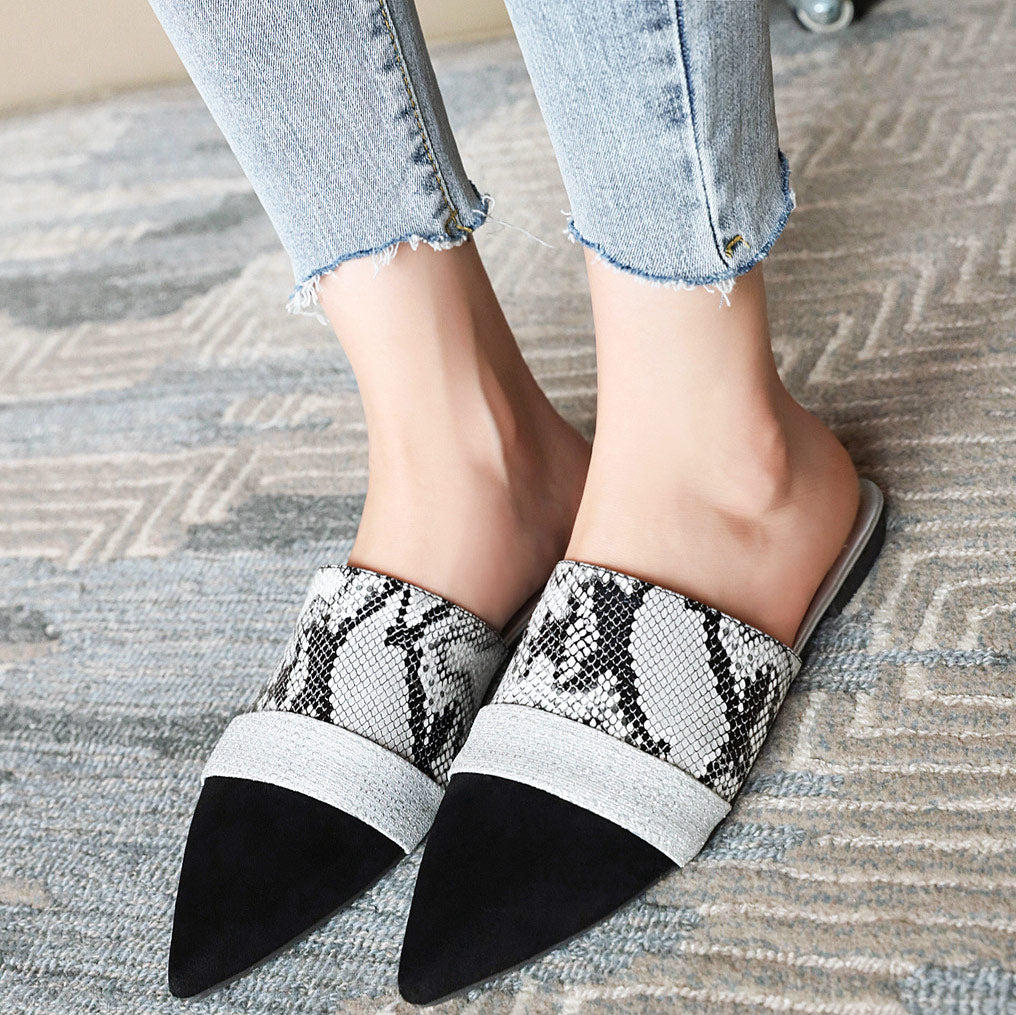 Serpentine Print Slide Pointed Toe Suede Sandals - Mislish