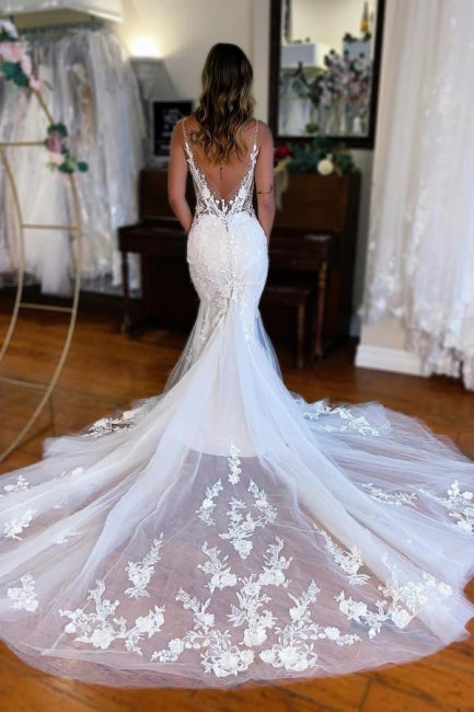 Sexy Long Mermaid V-neck Sleeveless Lace Wedding Gown with Flowing Train - Fashionpara