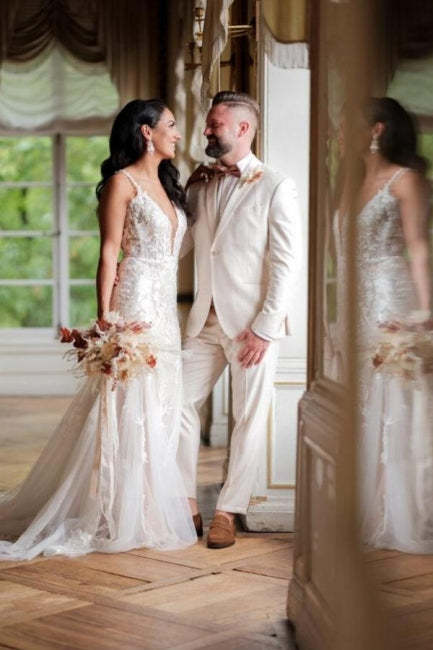 Sexy Long Mermaid V-neck Sleeveless Lacy Wedding Gown - Fashionpara