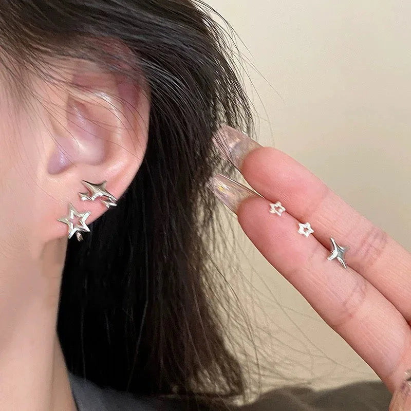 Empty Five-pointed Star Constellation Stud Earring