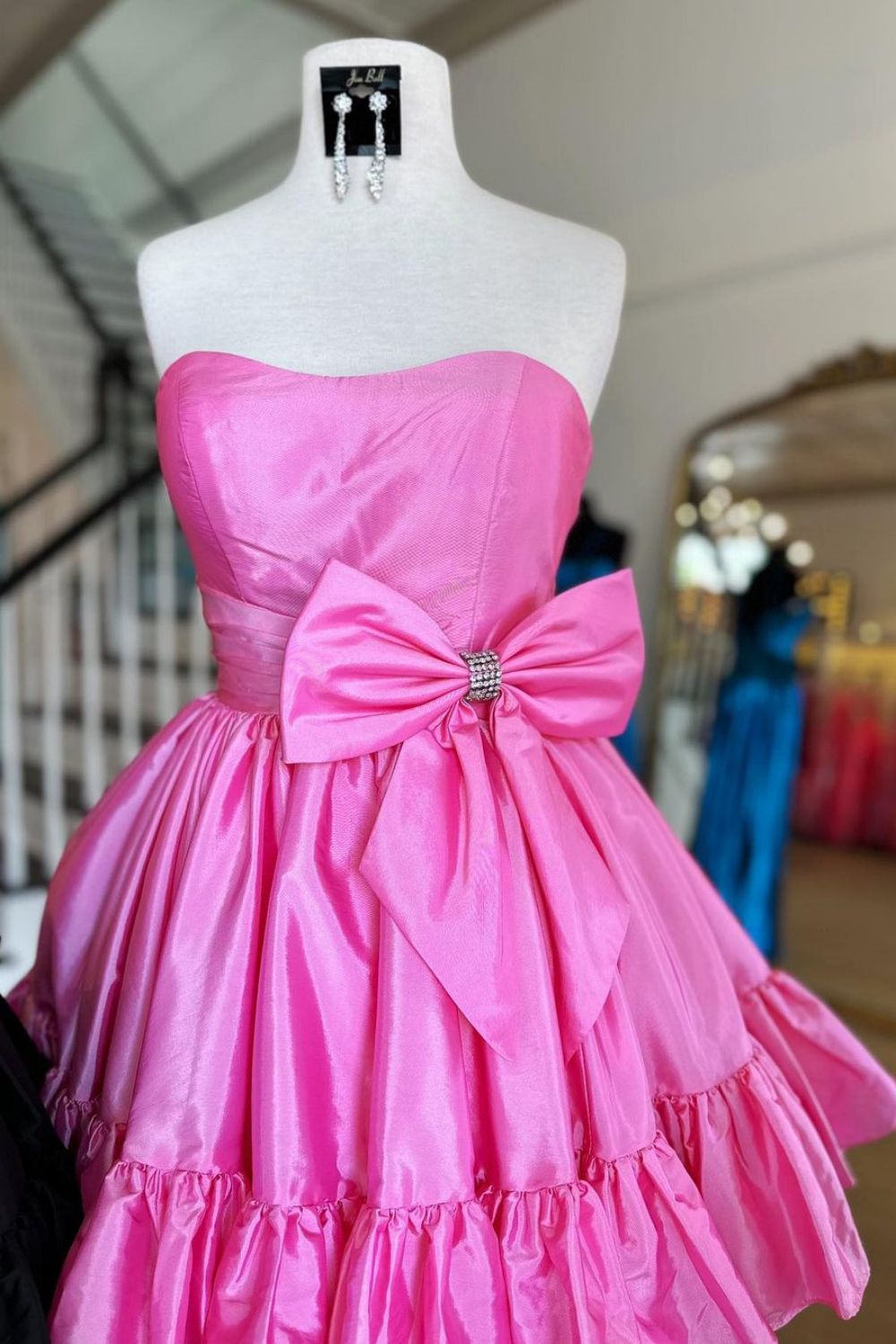Simple Green A-Line Strapless Short Satin Homecoming Dress With Bowknot - Fashionpara