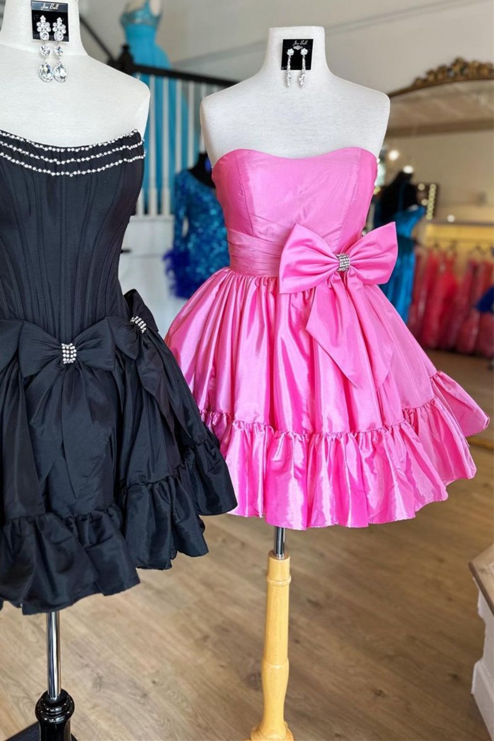 Simple Green A-Line Strapless Short Satin Homecoming Dress With Bowknot - Fashionpara
