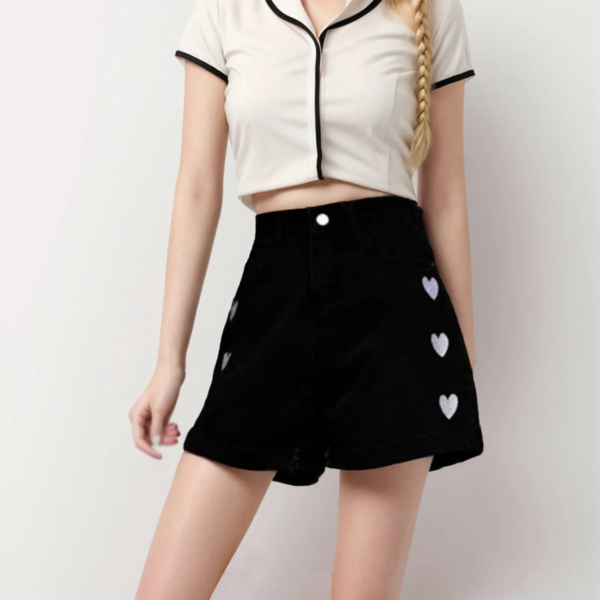 Curled Embroidered Denim Short Black / S short-250223