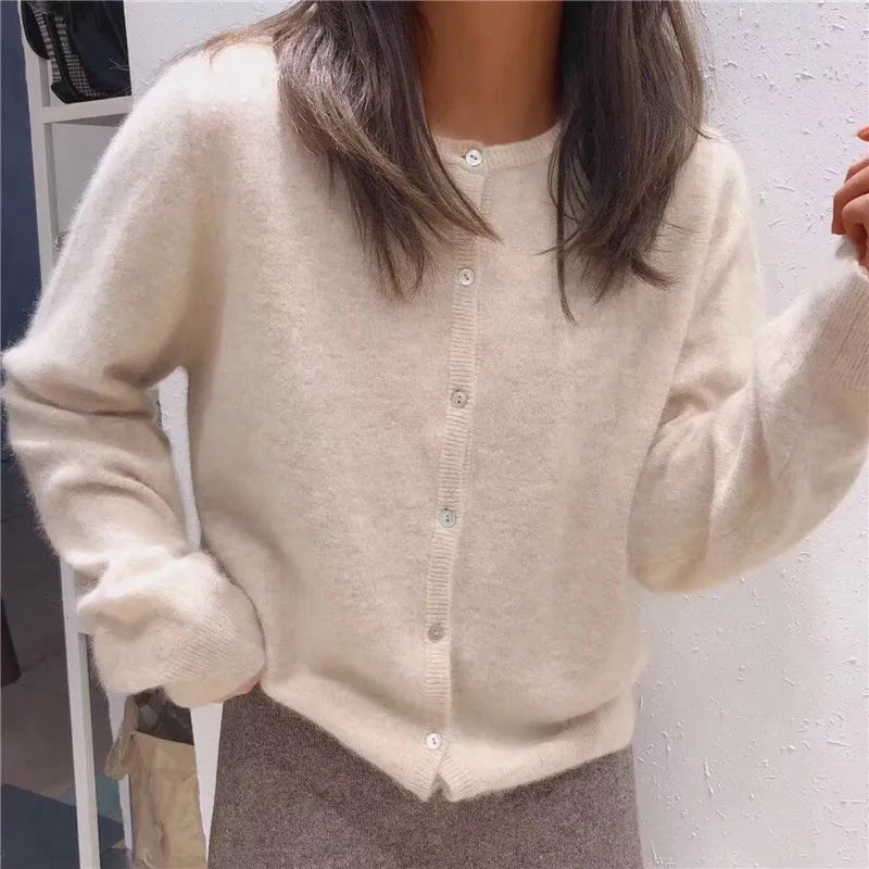 Single Breasted Solid Round Neck Knitted Cardigan