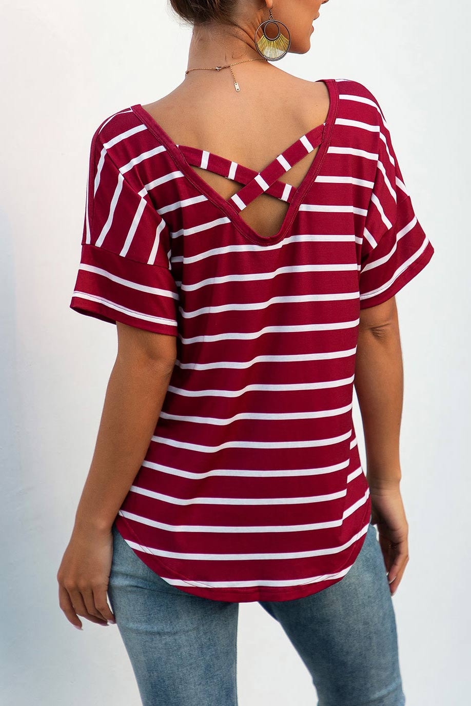 Striped Knot Hem Scoop T-shirt - Fashionpara