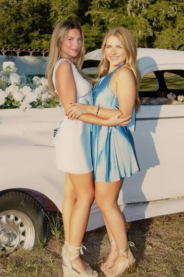 Stylish Sheath V Neck Light Blue Short Party Dress with Lace