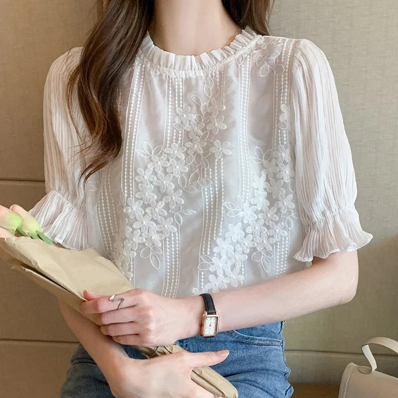 Lace Chiffon Short Sleeve Embroidery Blouse