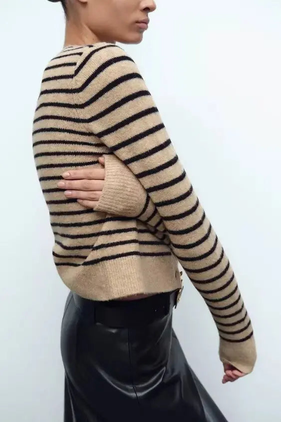 Retro Striped Printed Round Neck Cardigan