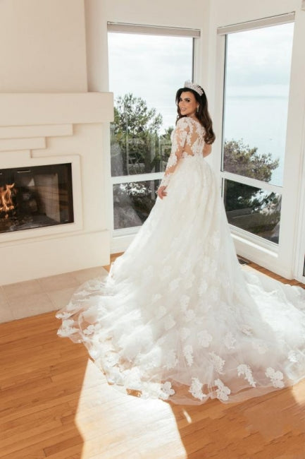 Beautuful A-Line Sweetheart Floor-Length Tulle Wedding Dress with Appliques - Fashionpara