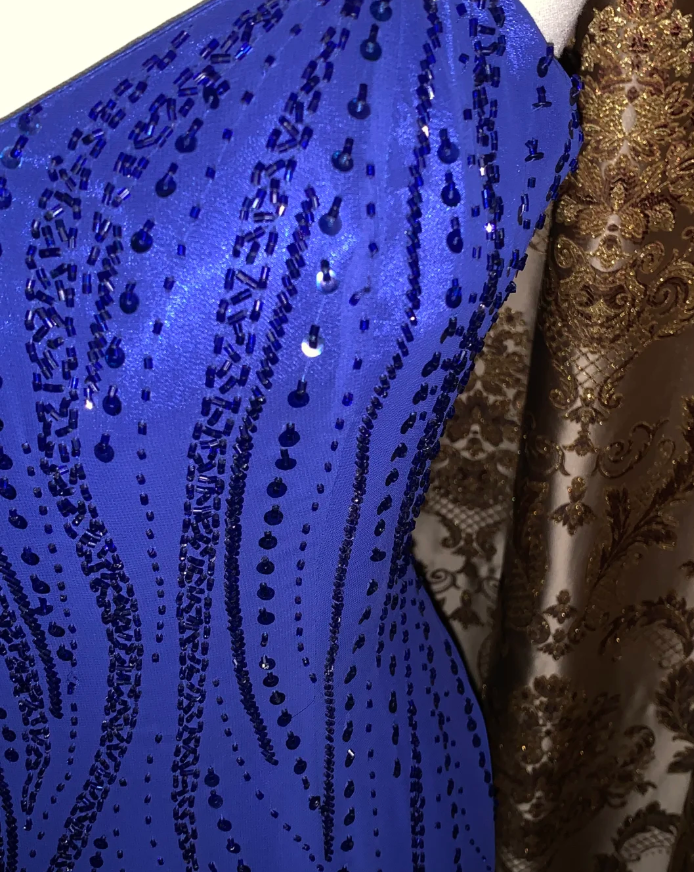 Gorgeous Spaghetti Straps V Neck Blue Satin Beaded Long Birthday Party Dress Formal Evening Gown D1752