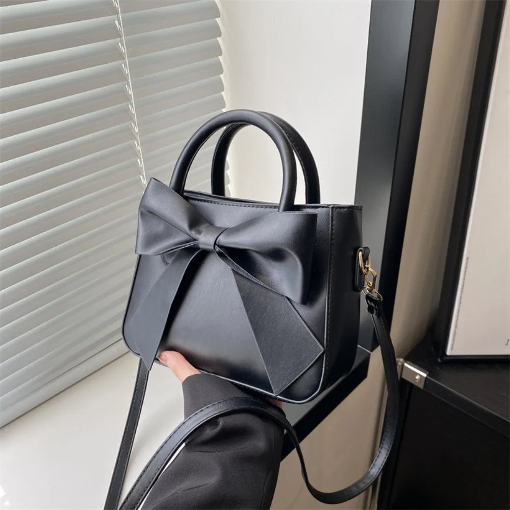 Bow PU Leather Solid Underarm Handbag