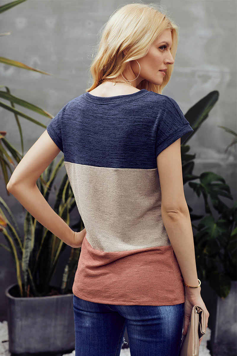 Tri-coloured Slanted Collar T-shirt