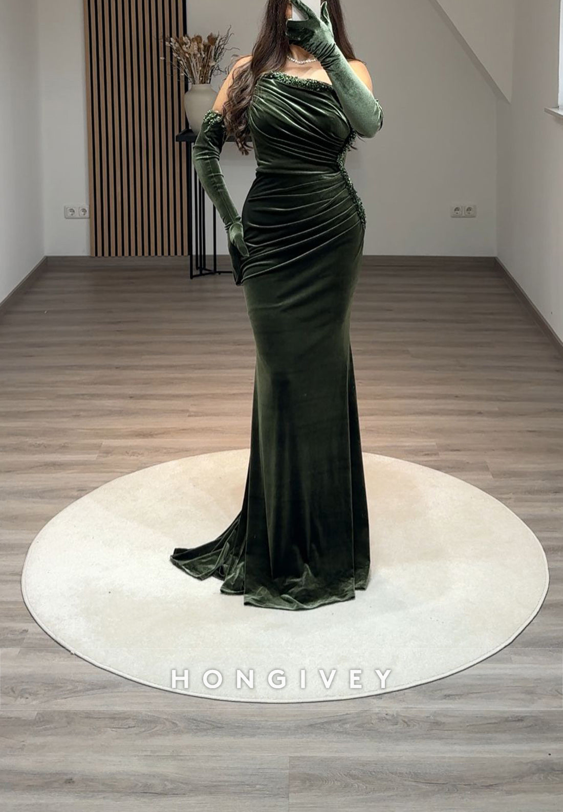 Column Off the Shoulder Pleated Floor-Length Beading Formal Evening Dresses
