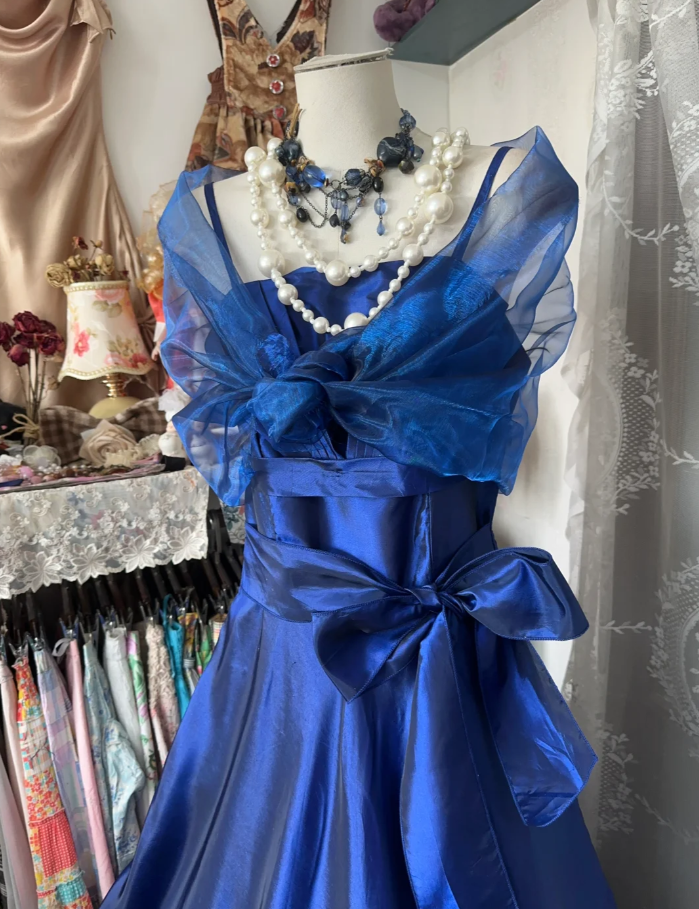 Chic Spaghetti Straps Blue Satin Long Party Dress Birthday Prom Dresses D1674
