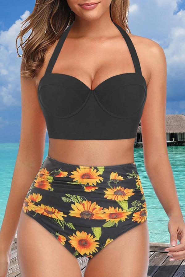 On-trend Flower Printed Bikini Swimsuit (5 Colors) - Fashionpara