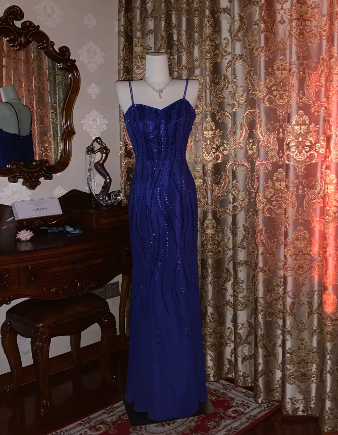 Gorgeous Spaghetti Straps V Neck Blue Satin Beaded Long Birthday Party Dress Formal Evening Gown D1752