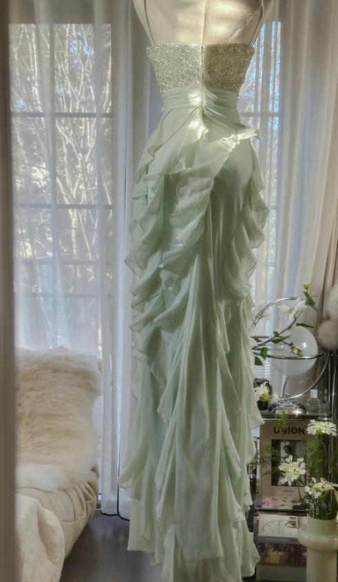 Glamorous Spaghetti Straps Green Beaded Chiffon Ruffles Long Party Dress Evening Gown D1792