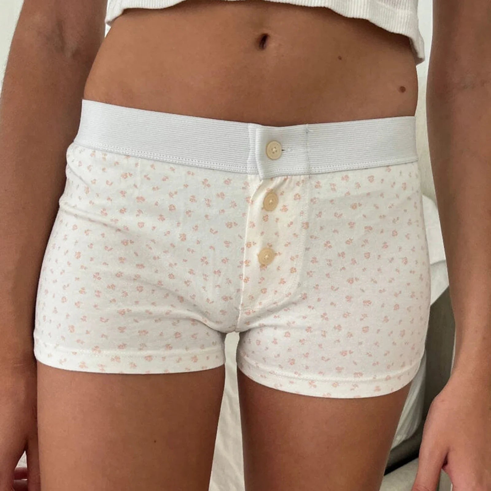 Floral Button Low-Rise Short