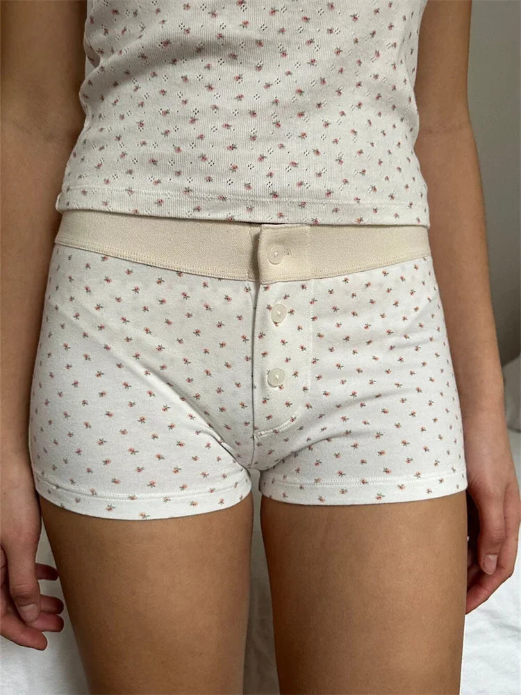 Solid Heart Print Elastic Short