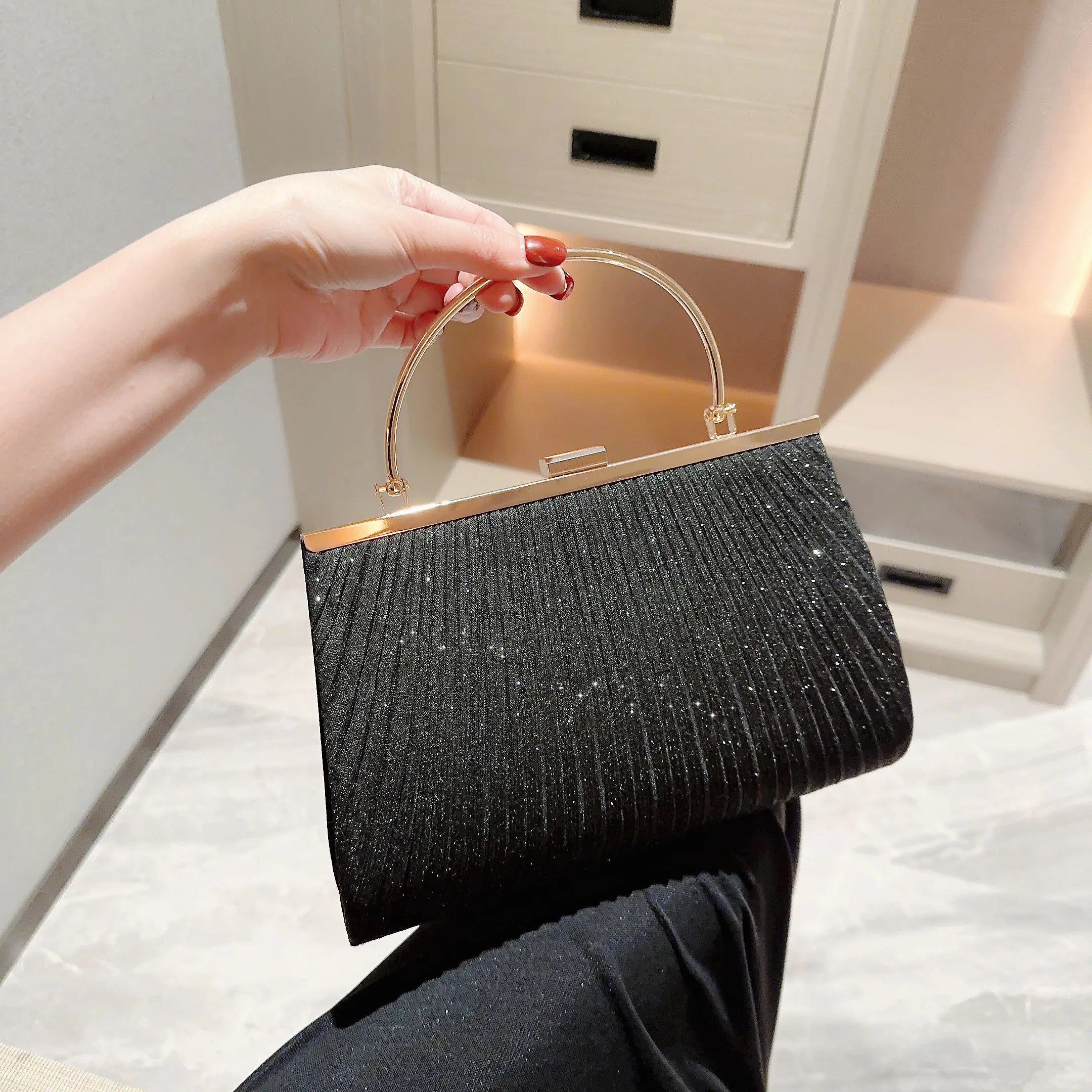 Classic Pleated Sparkling Evening Handbag