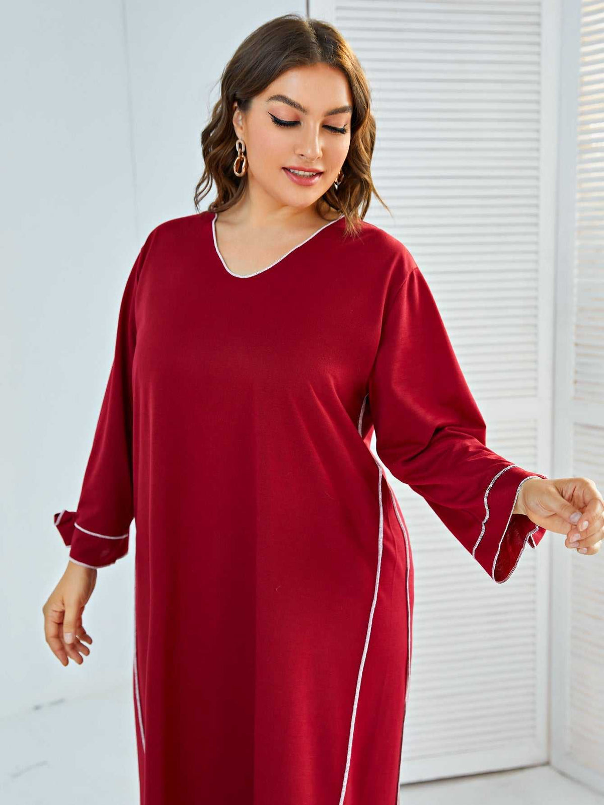 Contrast Trim V-Neck Long Sleeve Kaftan Maxi Dress
